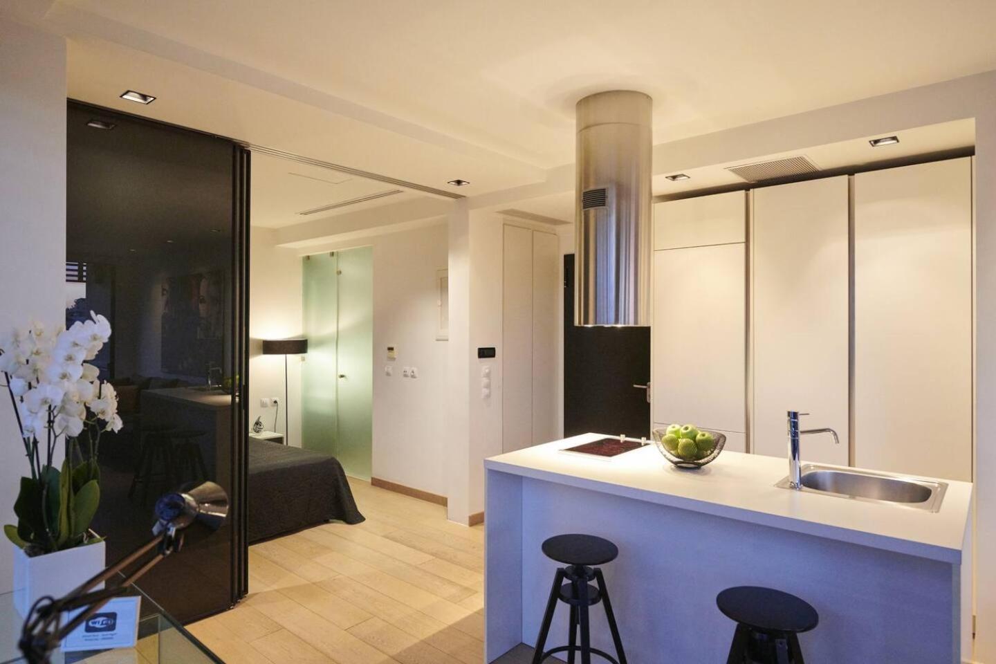 Ma Maison Nο 4, Downtown Loft , Short Walk To Acropolis, Ultra High Speed Internet 500 Mbps, Parking Upon Request, 1' From Metro Station Афины Экстерьер фото